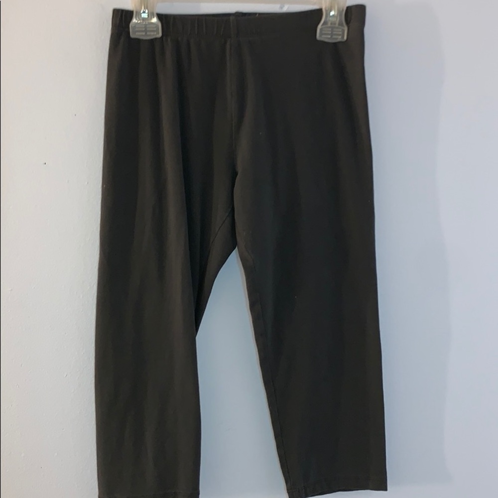 Dark grey cropped leggings